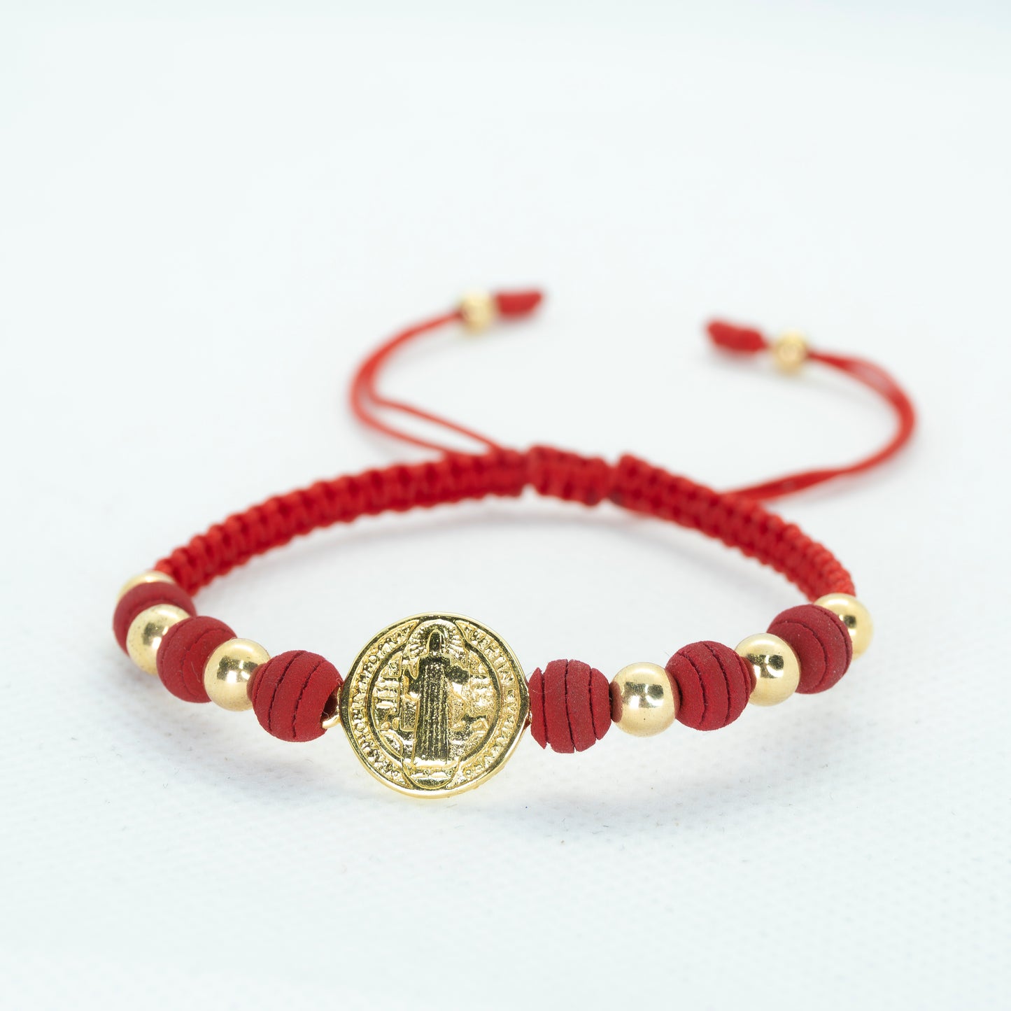 PULSERA TEJIDA CON NEOPRENO DIJE SAN BENITO