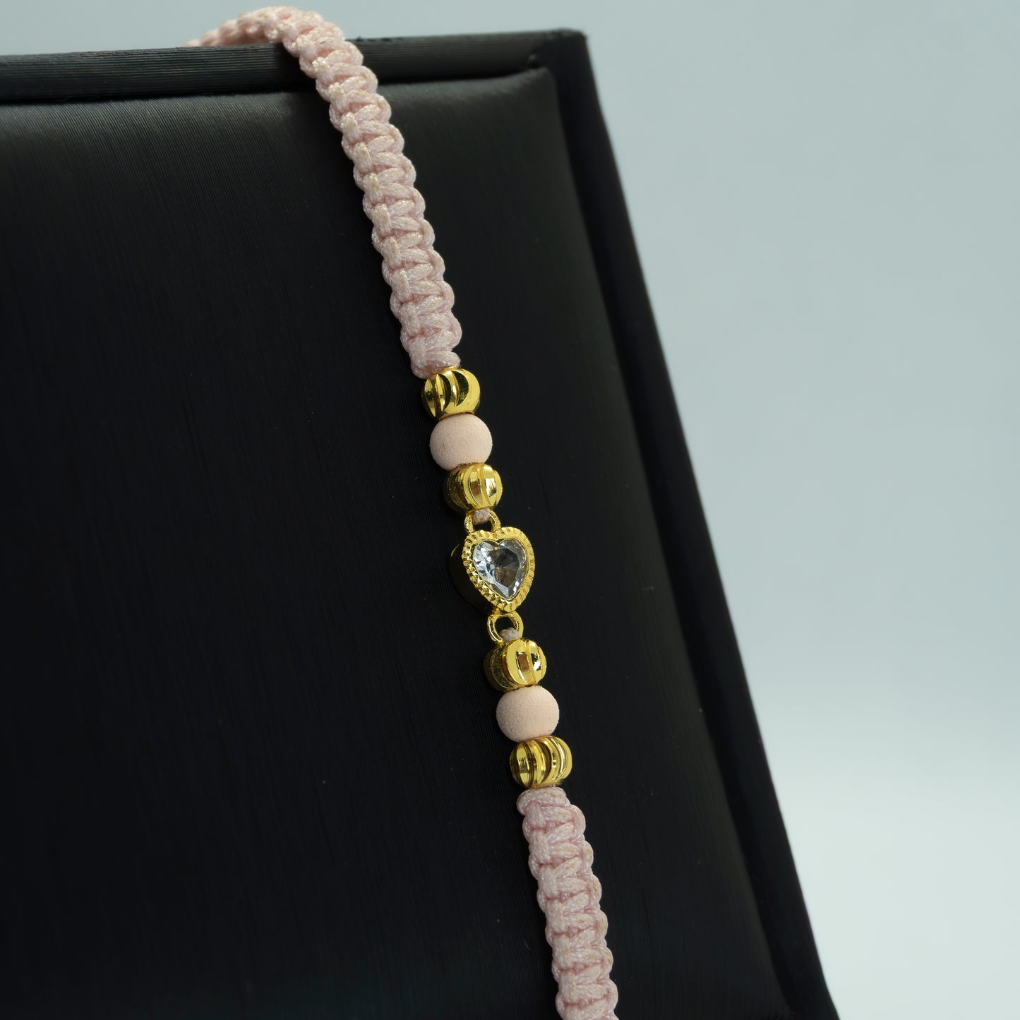 PULSERA TEJIDA CON DIJE MINI CORAZON CIRCON