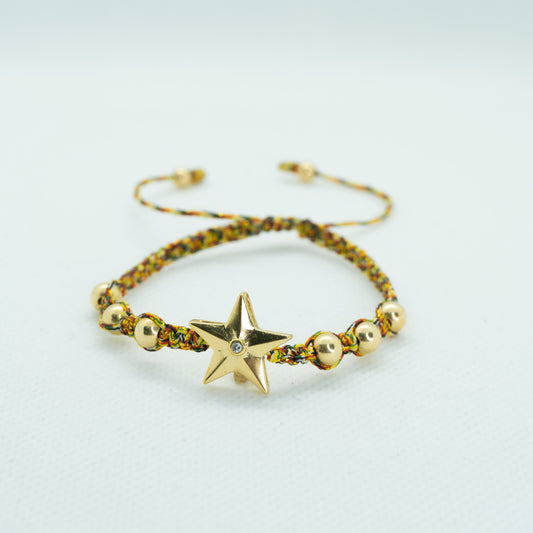 PULSERA TEJIDA CON DIJE ESTRELLA