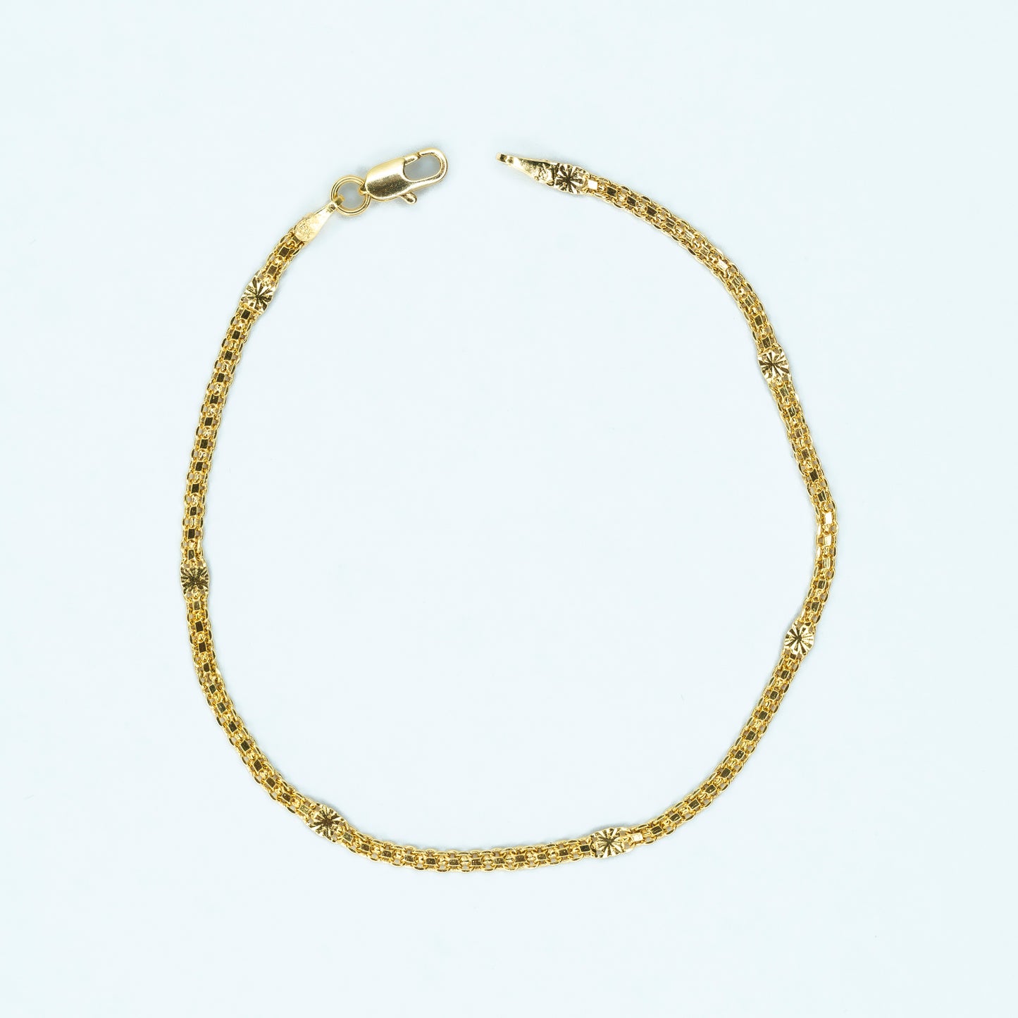PULSERA TEJIDO CHINO CON DISEÑO  OJUELA