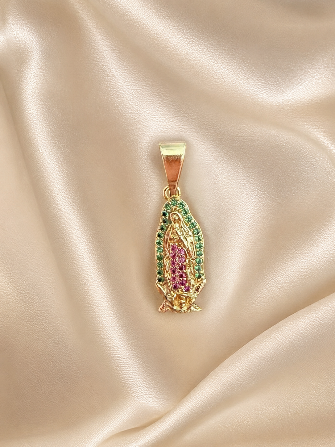 Dije Virgen Guadalupe Circonado Pequeño
