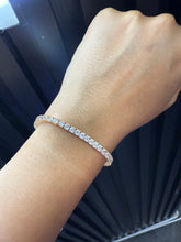 Cargar imagen en el visor de la galería, ¡Super Promoción! Pulsera tejido Tenis
