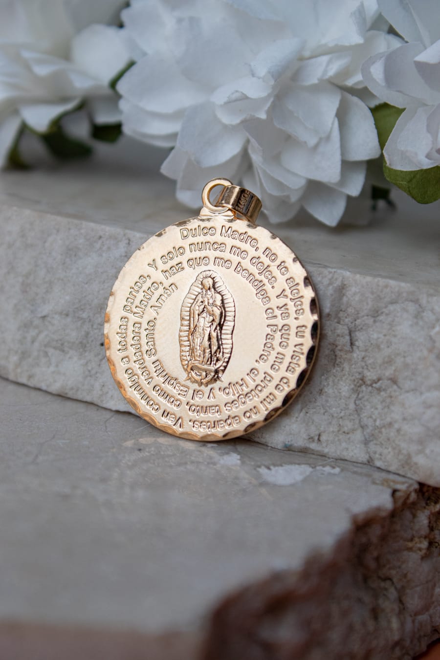 DIJE MEDALLA GUADALUPE ORACION