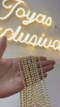 Cargar y reproducir el video en el visor de la galería, ¡Super Promoción! Cadena Militar Oro Laminado 18k con Dije Virgen De guadalupe
