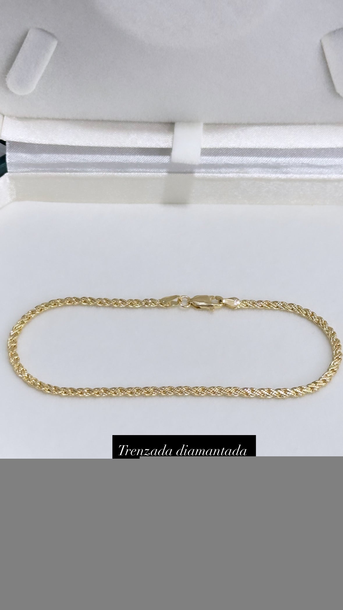 Pulsera dorada referencia 34
