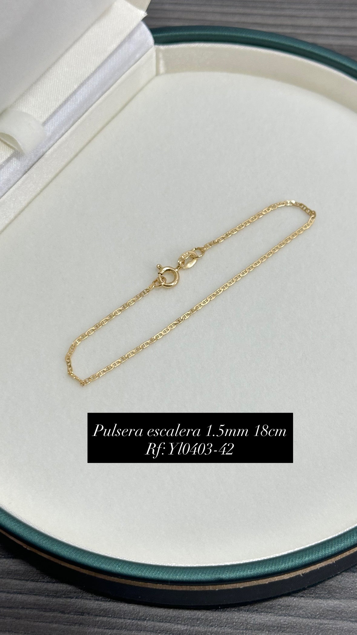 Pulsera dorada referencia 44