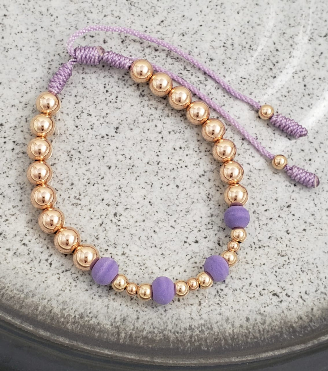 Brazalete con neopreno de 6 mm y balin liso de 6,4 y 3 mm
