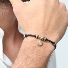 Load image into Gallery viewer, PULSERA ESPECIAL CAUCHO NEOPRENO DIJE SAN BENITO
